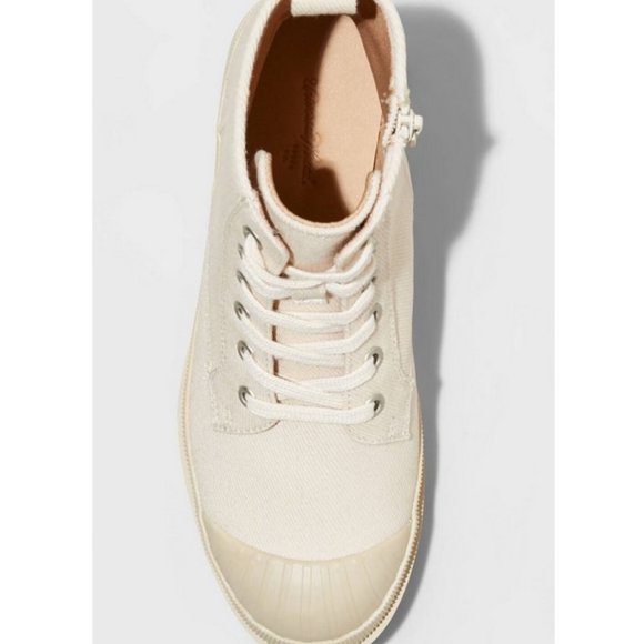 Shoes Universal Thread Cream Teagan Laceup Sneaker Boots Poshmark
